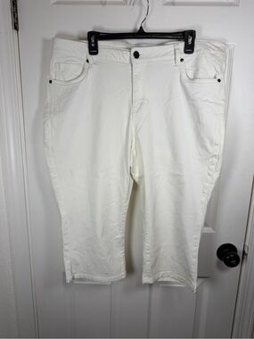 Lane Bryant White Cropped Jeans